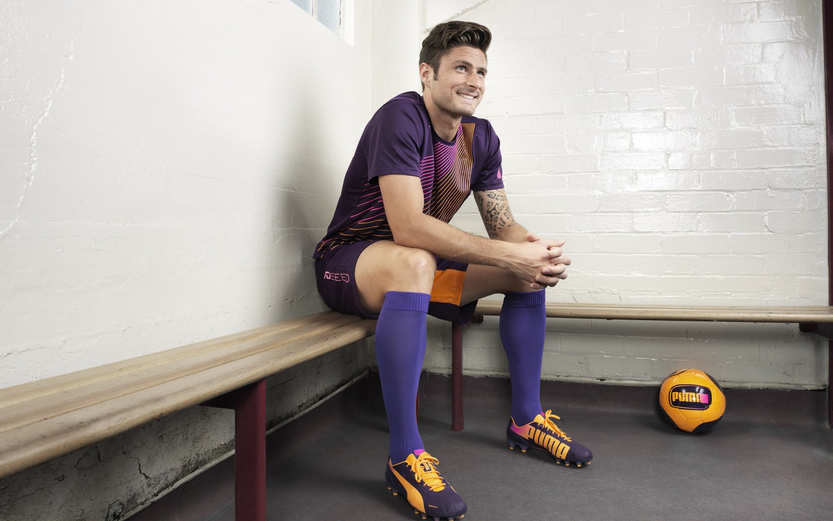 JIUYOU GAMING-王楚钦比赛后透露身体恢复良好，王楚钦技术怎么样